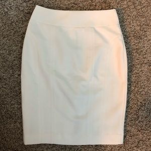 White high waisted pencil skirt